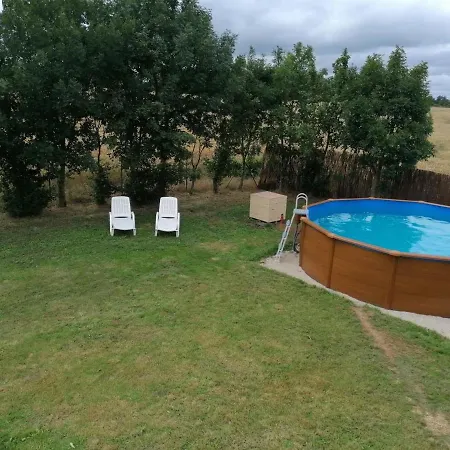 Сasa de vacaciones Pleuville, 5 Pieces, 9 Personnes - Fr-1-653-137 Pleuville