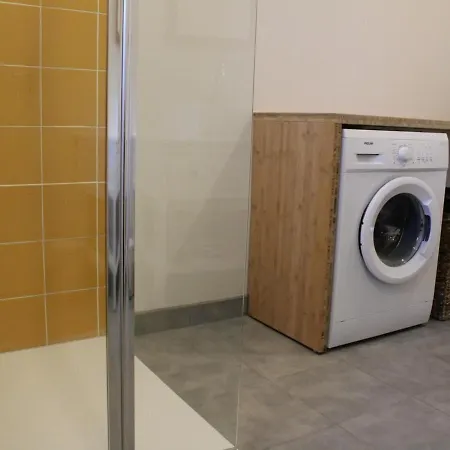 Сasa de vacaciones Pleuville, 5 Pieces, 9 Personnes - Fr-1-653-137