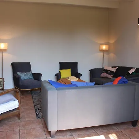 Pleuville, 5 Pieces, 9 Personnes - Fr-1-653-137 Сasa de vacaciones