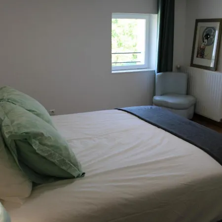 Сasa de vacaciones Pleuville, 5 Pieces, 9 Personnes - Fr-1-653-137