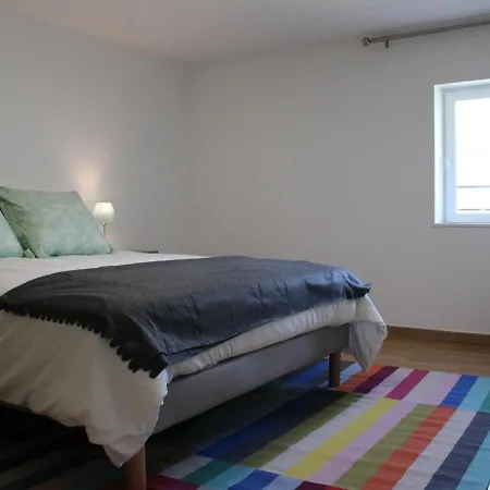 Сasa de vacaciones Pleuville, 5 Pieces, 9 Personnes - Fr-1-653-137 *